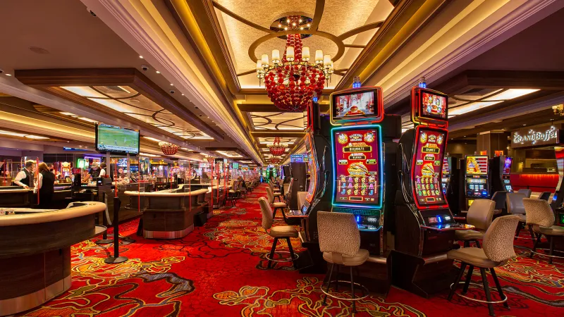 Asian Casino Math vs. Vegas Math: What the Numbers Actually Mean for Your Bets