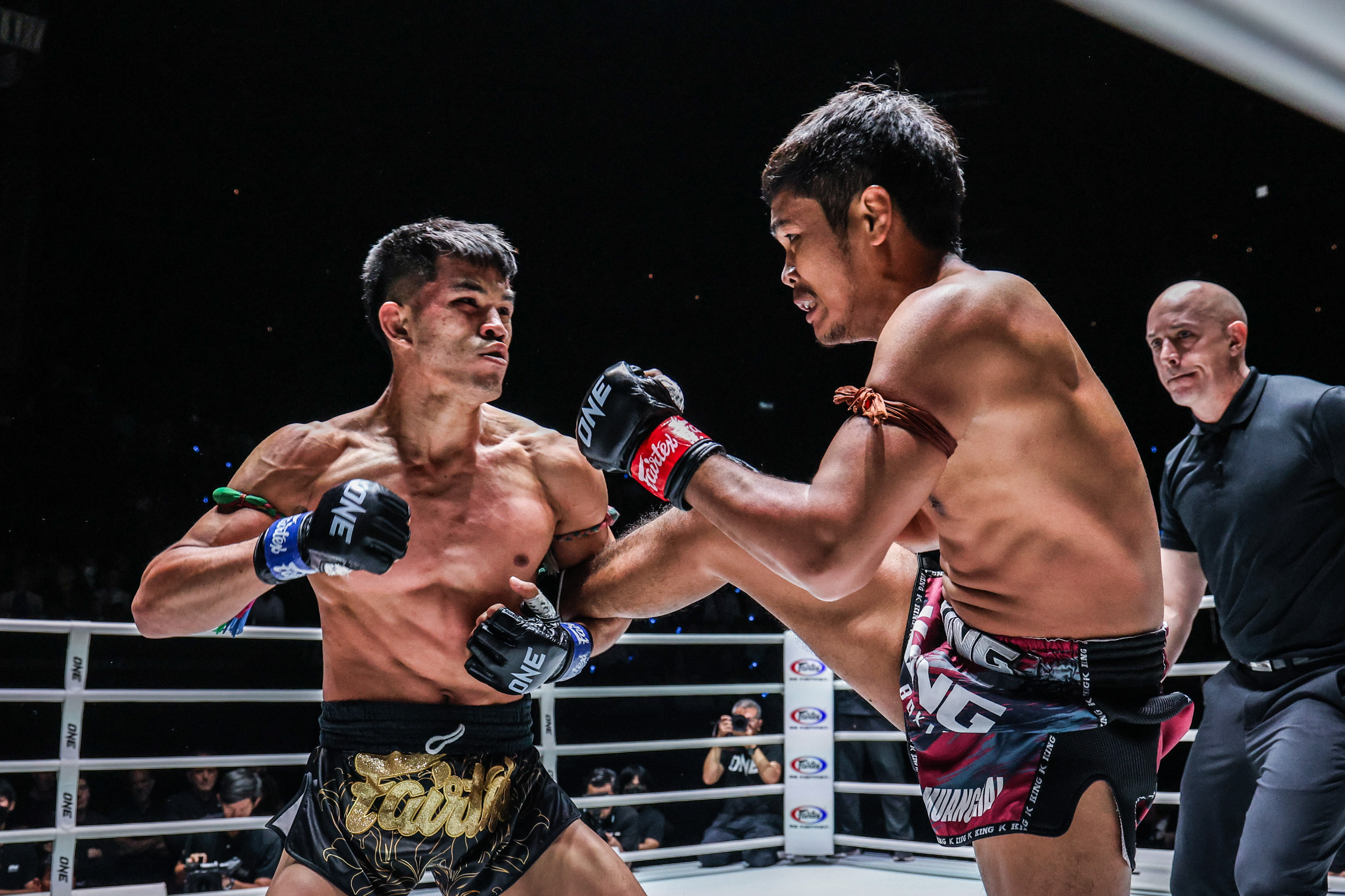 OL 58 Muangthai vs Nakrob (55)